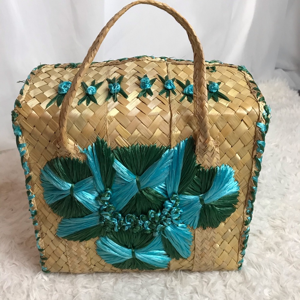 Vintage Woven Straw Box Handbag